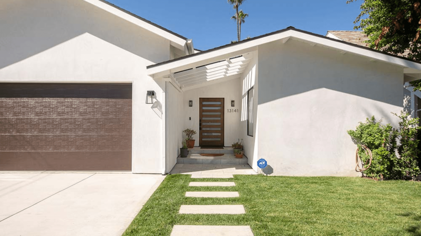 Morrison House Exterior